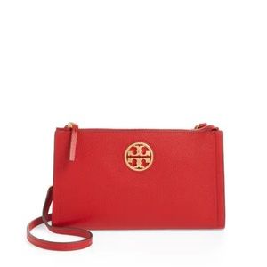Tory Burch Carson Zip Top Crossbody Bag
 
BRIGHT CARNELIAN